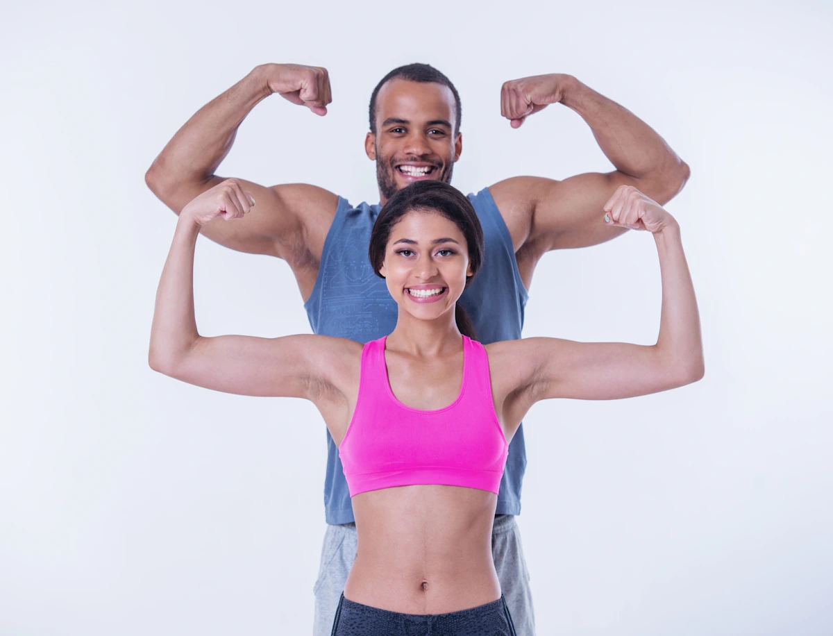 Deux sportifs en période de sèche